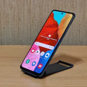 Смартфон Samsung Galaxy A51 4/128Gb NFC DS Green селфі камера 32 Мп Оригінальний. В ідеальному стані - як новий.