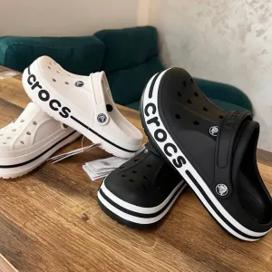 Crocs крокси bayaband classic clog coach шльопанці