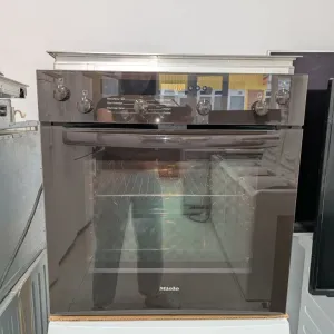 Вбудований комплект Духова шафа та варильна панель Miele / плита Б/У