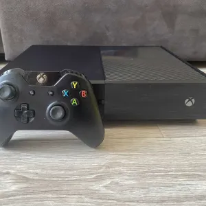 Xbox One 500 ГБ, приставка, без передплат, гарантія, магазин, обмін