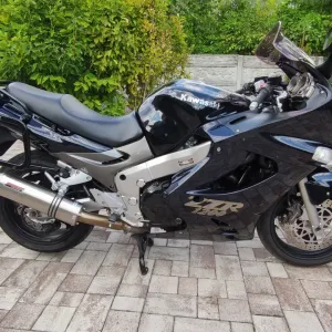 Kawasaki ZZR 1200 . Без пробігу по Україні.