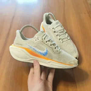 Кросівки спортивні жіночі бігові Nike Pegasus 41 Air Zoom 36.5р