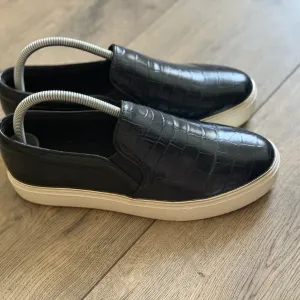 Туфлі шкіряні жіночі Aldo