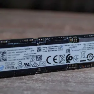 SSD накопичувач Intel 760p Series 1 TB (SSDPEKKW010T8 Б/У TVOYO