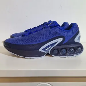 Кросівки Nike Air Max DN, DV3337 400, US9.5 EU 43 27.5CM