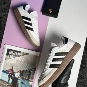 Жіночі кросівки адідас Adidas Handball Spezial White Black [36-41]