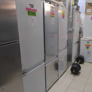 Встроенные холодильники Miele 6754 из Европы.