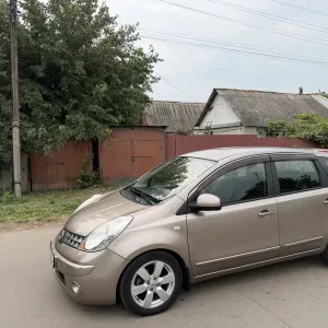 Продам Nissan Note 2007-го года / Двигатель 1.6 /АВТОМАТ/ ПРОБЕГ 97 тыс