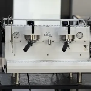 Найкраща кавомашина Synesso