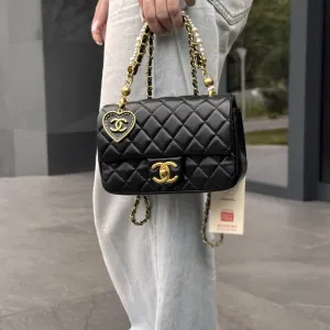 Сумка Chanel з перлинами чорна