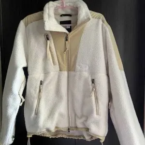 Женская Куртка The North Face