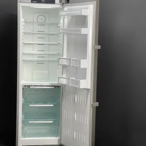 Топовий Однокамерний Холодильник Liebherr KBef4310 BioFresh PowerCooling NoFrost.