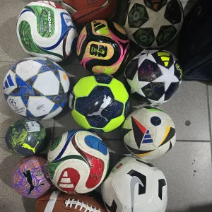 Футбольний м'яч adidas nlke numa  лот