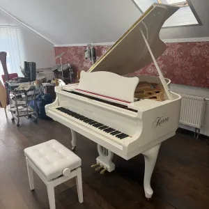 Рояль білий Kawai Японія