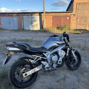 Yamaha fz6n стріт 600сс