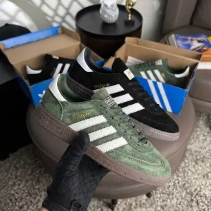 Чоловічі кросівки Adidas Handball Spezial Moos White (41-45) — Адідас Хендбол Спешл, замша, зелені, демісезонні