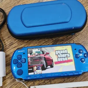 Sony PSP 3000 64гиг с играми 140шт + чехол!