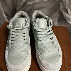 Кросівки Nike 42р