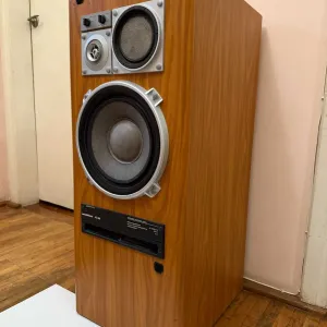 Amphitone AC-022 колекційна,1 штука,200 Вт,4 Ом Амфітон