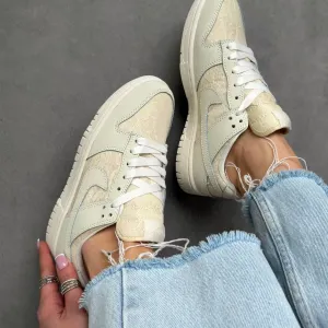 Nike sb dunk low lace pack regal beige трендові жіночі кросівки найк сб данк