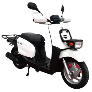 Скутер Yamaha Gear UA08J без пробігу по Україні Артмото Кременчук Київська 66