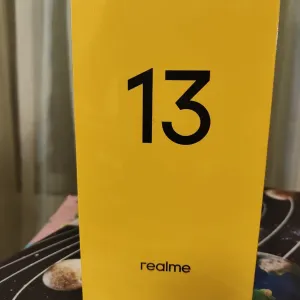 Realme 13 12/256  green Новий