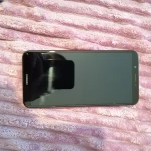 продам телефон huawei y7 prime