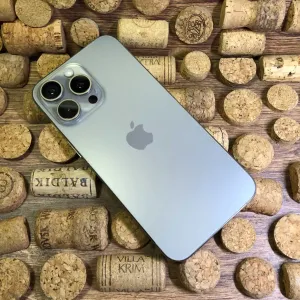 Apple iPhone 15 Pro Max 256Gb. Natural Titanium