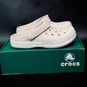 Жіночі Crocs закриті • актуальний літній дизайн • жіночі крокси • клоги жіночі • якісне взуття на кожен день