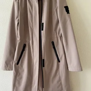 Тренч парка плащ Karl Lagerfeld Massimo dutti