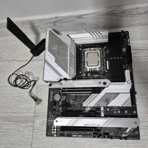 s1700 ТОП материнка ASUS ROG STRIX Z790-A Gaming Wi-Fi під білу збірку. Trade-in