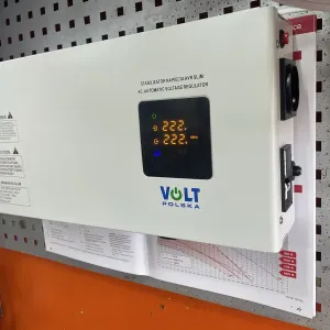 Volt Polska  стабілізатор напруги Slim AVR 5000VA