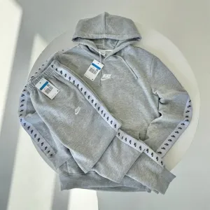 Спортивний костюм Nike на лампасах сірий/ чоловічий костюм найк лампас