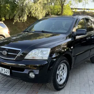 Kia Sorento 2.5 дизель 4x4 АКПП продам или обмен
