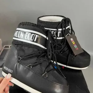 Дутики мунбути Moonboot угі уггі Moon Boot снігоходи снегоходы