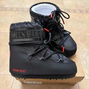 Дутики мунбути Moonboot угі уггі Moon Boot снігоходи снегоходы