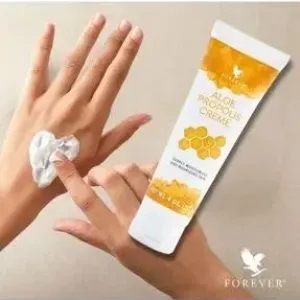 Крем для тіла і обличчя з алое і прополісом Aloe Propolis від FOREVER