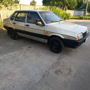 Продам ВАЗ 21099
