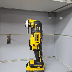 Вживаний Dewalt DCS 355 безщітковий акумуляторний реноватор Деволт