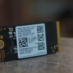 SSD накопичувач Samsung (MZALQ512HBLU-00BL2) 512 ГБ Б/У TVOYO