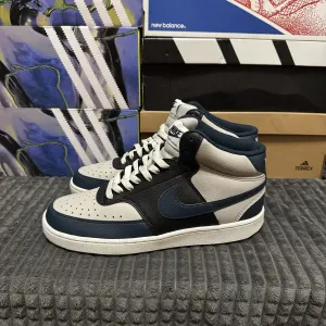 Кросівки Nike Court Vision Mid Next Nature 42,5(27см) оригінал нові