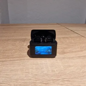 Бездротові навушники Senz Display True Wireless ANC