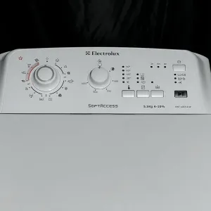 Вертикальная 5.5 кг 1000 об стиральная машина ELECTROLUX. Доставка бесплатно