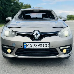Продам Renault Fluense 2015 рік 1.5 Дизель після обстрілу!