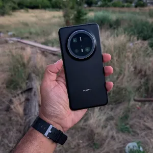 Huawei mate 70 pro (16/512 Harmony os Play market почувствовай новый софт Harmony)