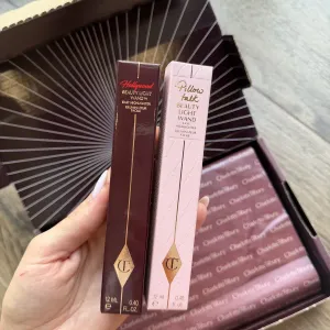 Charlotte Tilbury Hollywood Beauty Light Wand / Pillow Talk Beauty Light Wand 12 ml новий/ 2000 за два