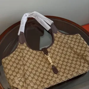 Жіноча сумка Gucci