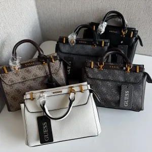 Сумка guess у 4 кольорах на вибір
