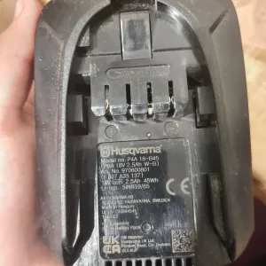 Продам акумулятори хушварні 2.5 і 4а і 10.8 в