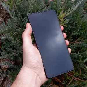 Японський смартфон Sharp AQUOS SH51D (2sim,6.6" 1-240Hz WUXGA+,Snap8Gen2,12\256,IP68 NFC)